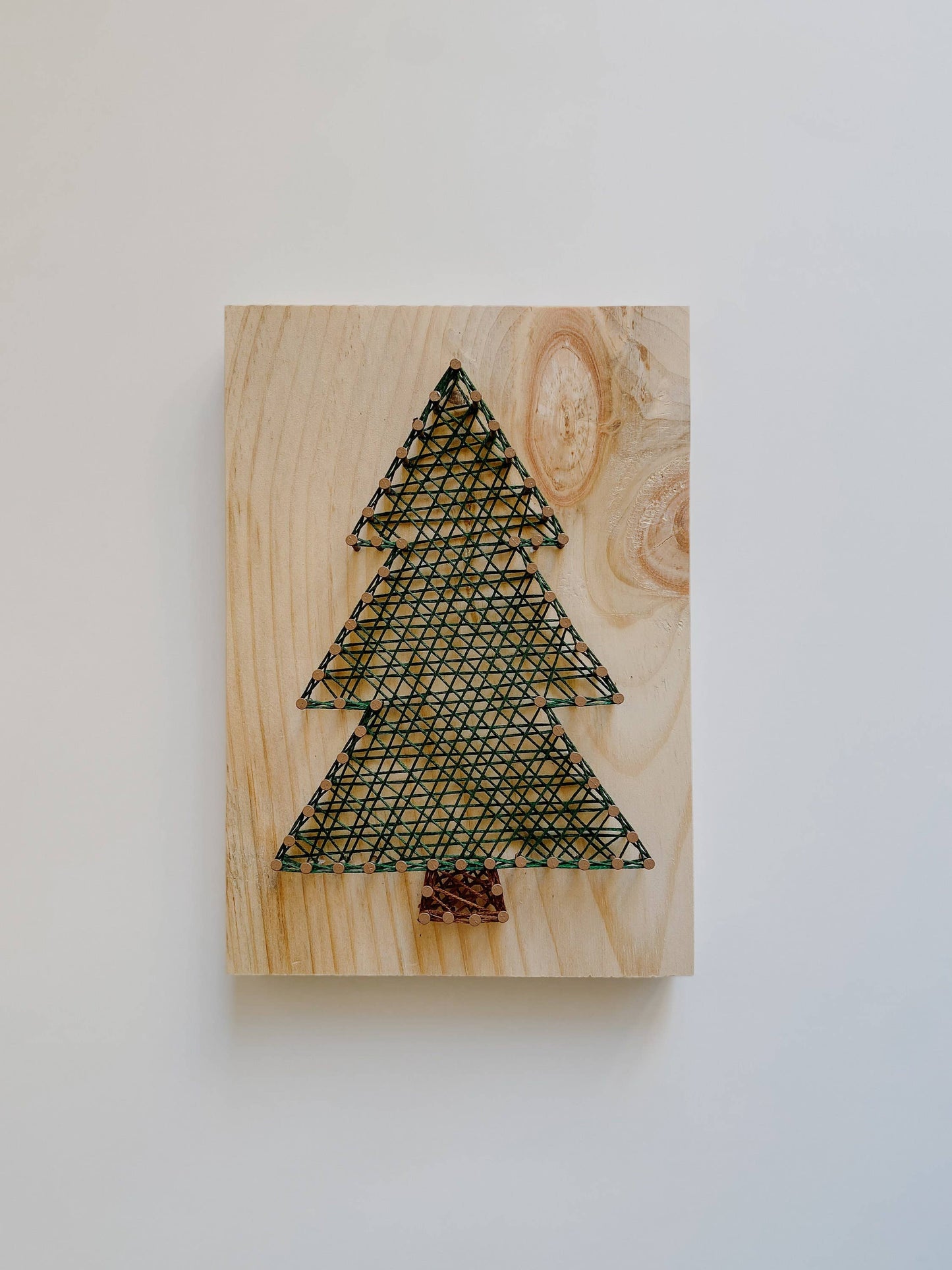 Classic Tree String Art Kit