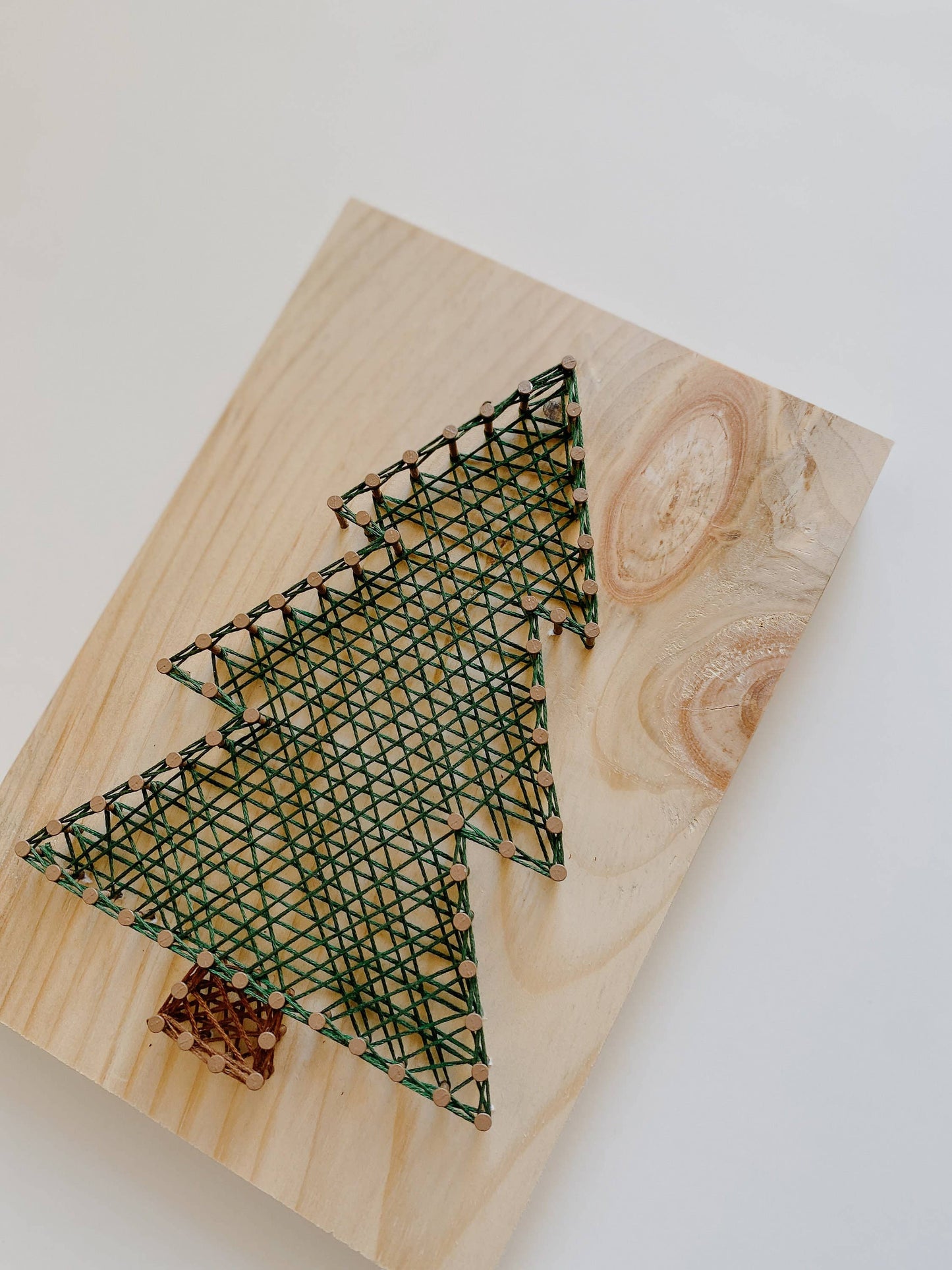 Classic Tree String Art Kit