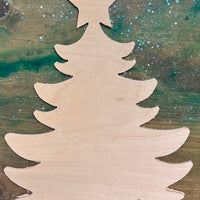 PC38 - Christmas Tree with Star - 1/4" Plywood Cutout